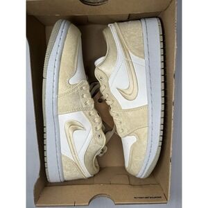 Nike Air Jordan 1 Low Women's SE Team Gold - Size 10 - FN3722 701 - New/No Lid